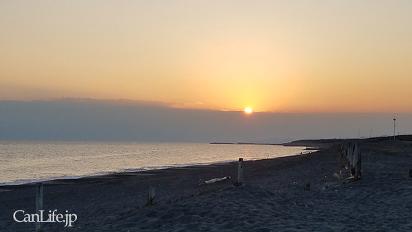 浜須賀海岸の夕陽